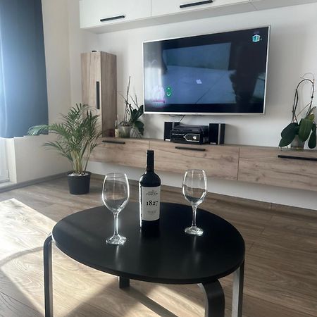 Apartament Antonias Фэгэраш Экстерьер фото
