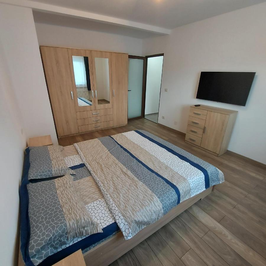 Apartament Antonias Фэгэраш Экстерьер фото